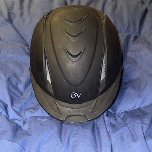 Ovation Black Riding Helmet size S/M 52-56
